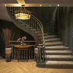 Chic Retreat